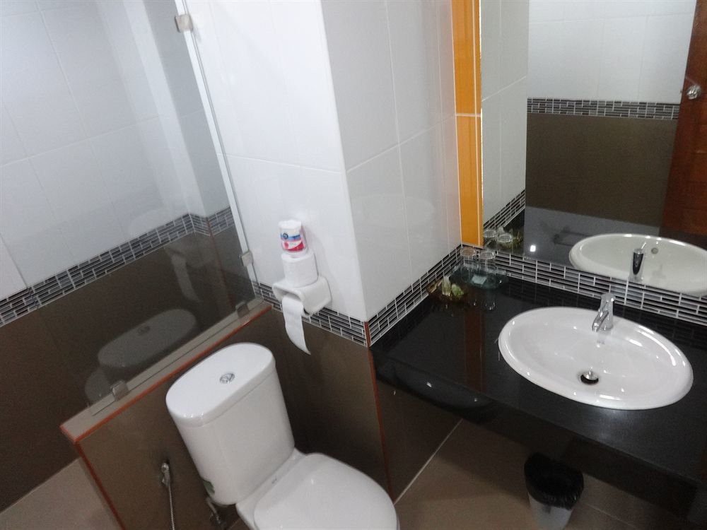 Al Ameen Hotel Krabi Ngoại thất bức ảnh